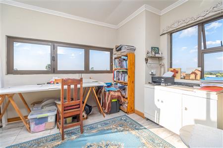 House For Sale in Pinehaven, Krugersdorp, Gauteng - M126906