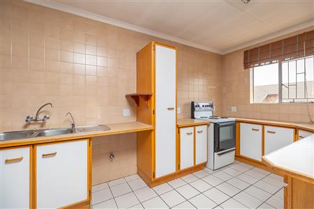 False - Apartment Sold in Zwartkop, Centurion, Gauteng - M126919