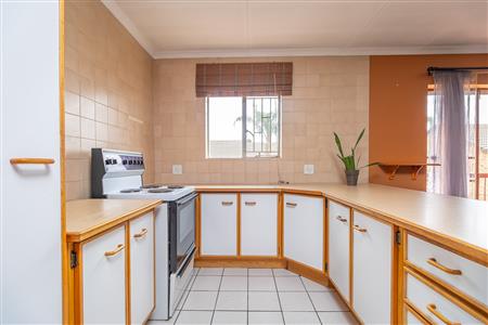False - Apartment Sold in Zwartkop, Centurion, Gauteng - M126919