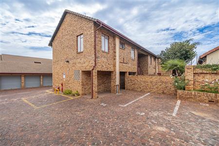False - Apartment Sold in Zwartkop, Centurion, Gauteng - M126919