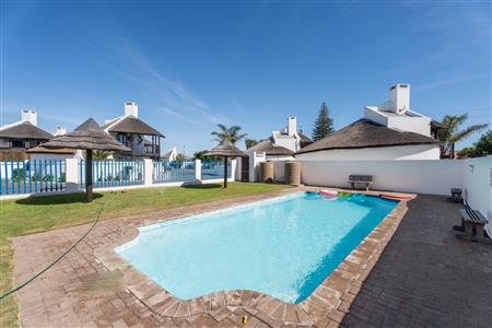 House For Sale in Dwarskersbos, Velddrif, Western Cape - M126913