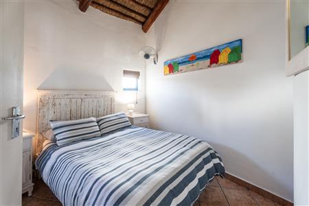 House For Sale in Dwarskersbos, Velddrif, Western Cape - M126913