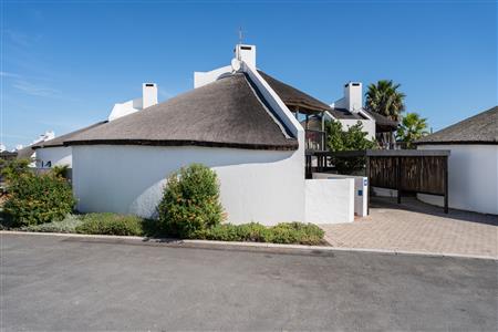 House For Sale in Dwarskersbos, Velddrif, Western Cape - M126913