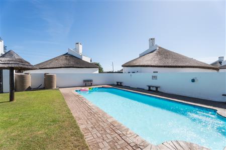 House For Sale in Dwarskersbos, Velddrif, Western Cape - M126913
