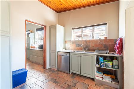 False - House Unavailable in Strand North, Strand, Western Cape - M126933