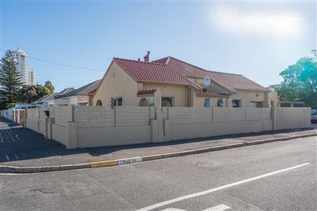 False - House Unavailable in Strand North, Strand, Western Cape - M126933