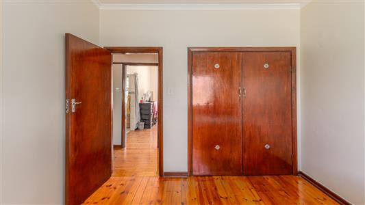 House For Sale in Villiersdorp, Western Cape - M126927