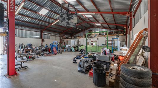 Factory For Sale in Villiersdorp, Western Cape - M126922