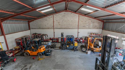 Factory For Sale in Villiersdorp, Western Cape - M126922