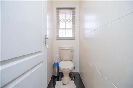 House For Sale in Tlhabane West, Rustenburg, North West - M126947