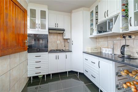 House For Sale in Tlhabane West, Rustenburg, North West - M126947