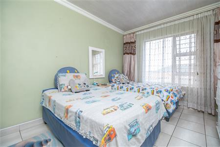 House For Sale in Tlhabane West, Rustenburg, North West - M126948