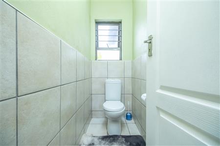House For Sale in Tlhabane West, Rustenburg, North West - M126948