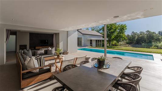 House To Rent in Val de Vie Estate, Paarl, Western Cape - M126936