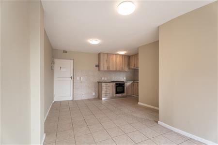 Apartment Rented Out in Uitzicht, Durbanville, Western Cape - M126953