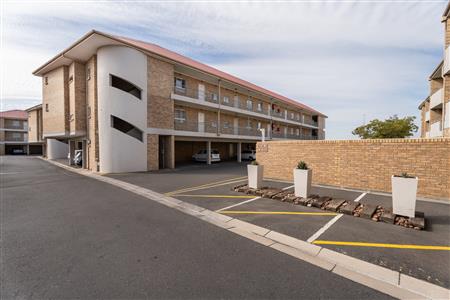 Apartment Rented Out in Uitzicht, Durbanville, Western Cape - M126953