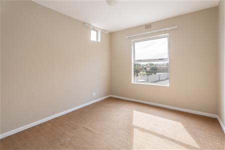 Apartment Rented Out in Uitzicht, Durbanville, Western Cape - M126953