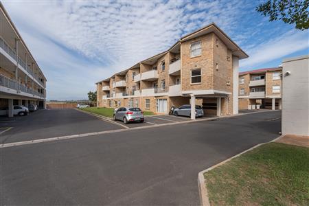 Apartment Rented Out in Uitzicht, Durbanville, Western Cape - M126953