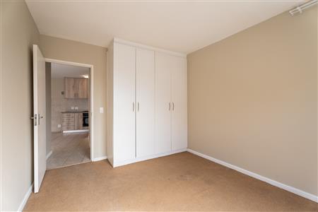 Apartment Rented Out in Uitzicht, Durbanville, Western Cape - M126953