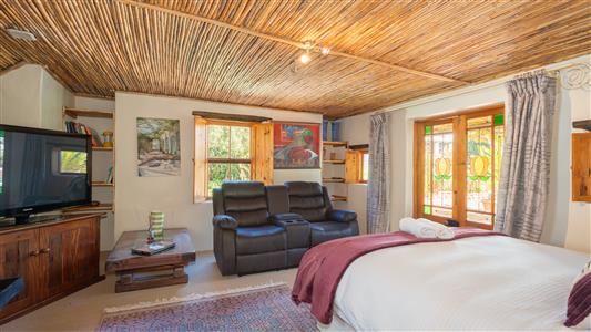 False - House For Sale in McGregor, Western Cape - M126945