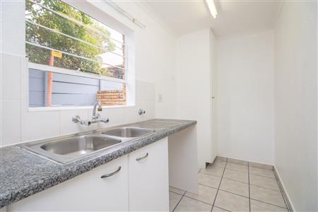 Townhouse Sold in Krugersdorp North, Krugersdorp, Gauteng - M126946