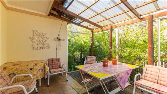 Townhouse For Sale in Grabouw, Western Cape - M126966