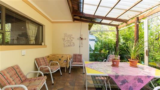 Townhouse For Sale in Grabouw, Western Cape - M126966