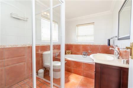False - House For Sale in Waterfront, Langebaan, Western Cape - M126959