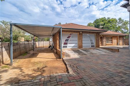 House For Sale in Montana Tuine, Pretoria, Gauteng - M126961