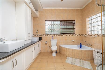 House For Sale in Montana Tuine, Pretoria, Gauteng - M126961