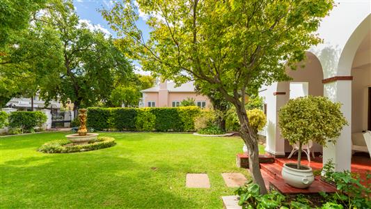 House For Sale in Worcester Central, Worcester, Western Cape - M126955