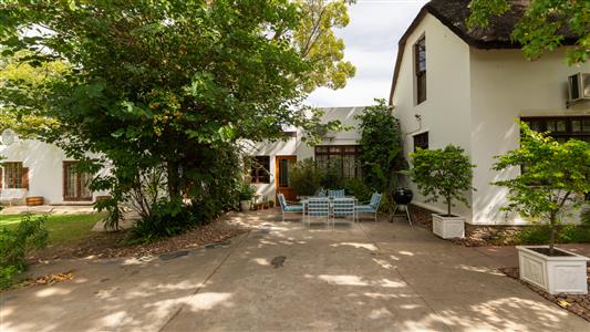 House For Sale in Worcester Central, Worcester, Western Cape - M126955