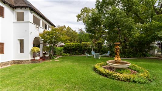 House For Sale in Worcester Central, Worcester, Western Cape - M126955