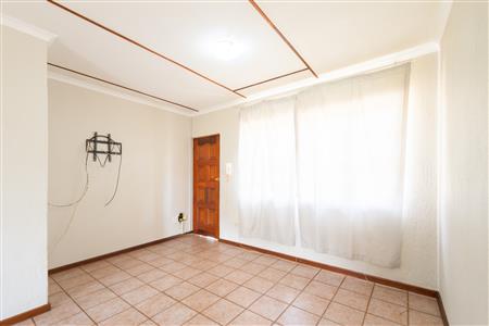 Townhouse For Sale in Bendor, Polokwane, Limpopo - M126980