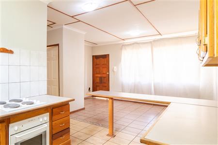 Townhouse For Sale in Bendor, Polokwane, Limpopo - M126980