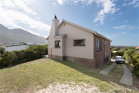 False - House Rented Out in Bettys Bay, Western Cape - M126974