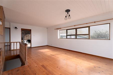 False - House Rented Out in Bettys Bay, Western Cape - M126974