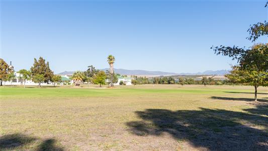 Vacant Land For Sale in Theewaterskloof Country Estate, Dennehof, Villiersdorp, Western Cape - M126979