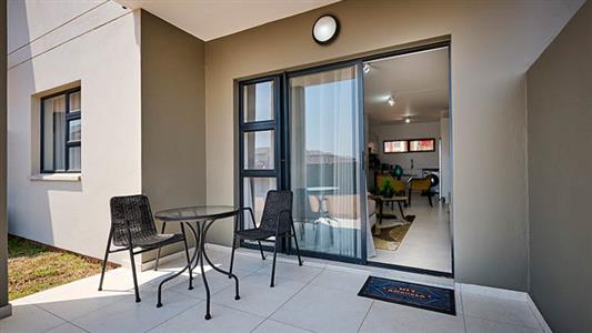 Apartment For Sale in Wilgeheuwel, Roodepoort, Gauteng - M126990