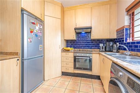 False - Townhouse sold in Fourways, Sandton - M126992