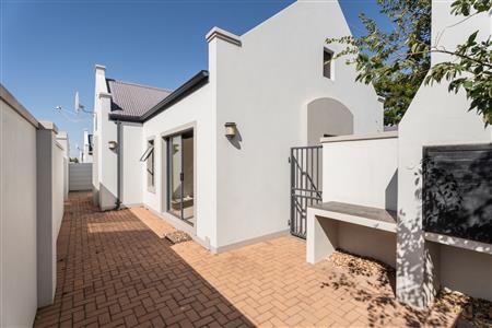 House For Sale in Rouxpark, Worcester, Western Cape - M126985