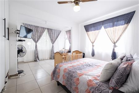 False - Apartment For Sale in Bulwer, Durban, KwaZulu Natal - M126988