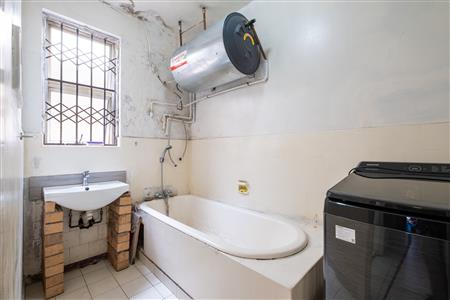 False - Apartment For Sale in Bulwer, Durban, KwaZulu Natal - M126988