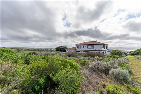 Vacant Land Sold in Stilbaai Wes, Stilbaai, Western Cape - M126998