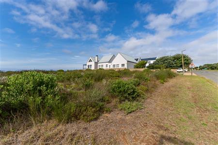 Vacant Land Sold in Stilbaai Wes, Stilbaai, Western Cape - M126998