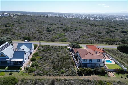 Vacant Land Sold in Stilbaai Wes, Stilbaai, Western Cape - M126998