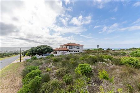 Vacant Land Sold in Stilbaai Wes, Stilbaai, Western Cape - M126998