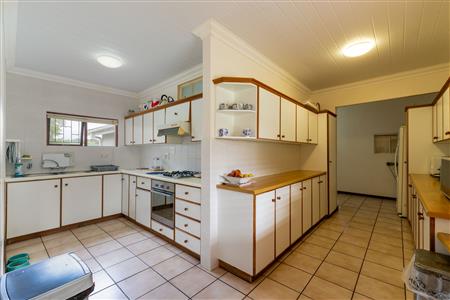 False - House For Sale in Stilbaai Wes, Stilbaai, Western Cape - M127000