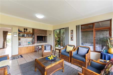 False - House For Sale in Stilbaai Wes, Stilbaai, Western Cape - M127000