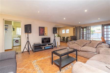 House For Sale in Doornpoort, Pretoria, Gauteng - M125715